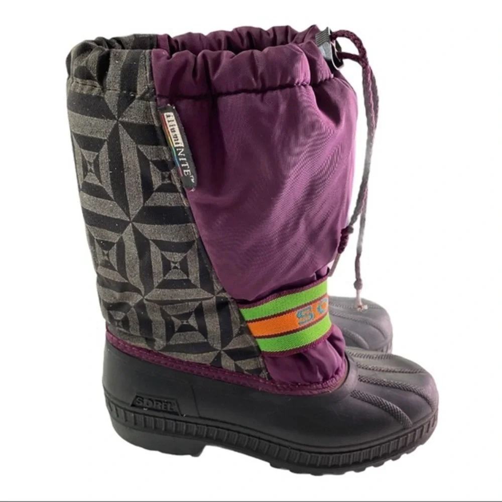 Sorel Youth Ilumi Nite Winter Boots - Size 4